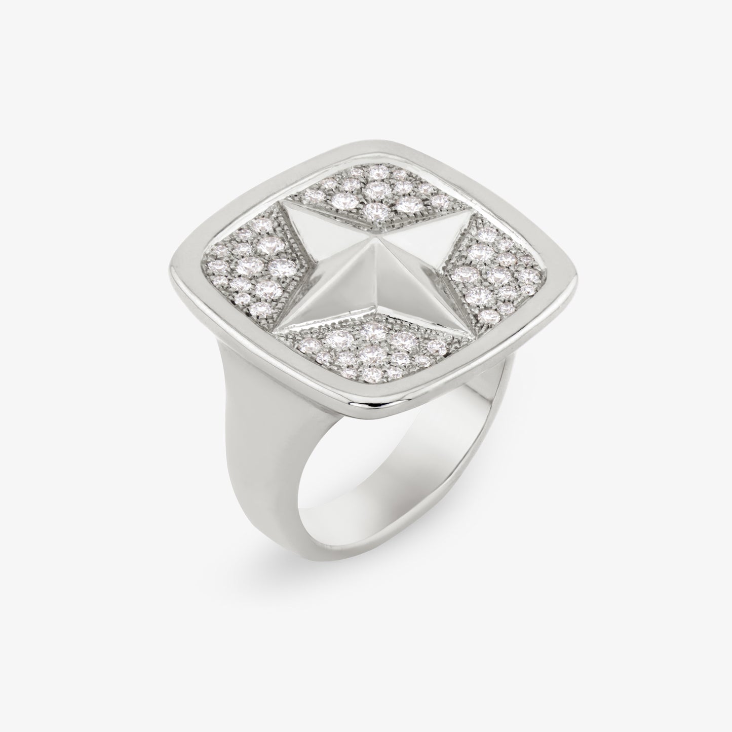 FIERCE Large Signet Ring with Diamonds