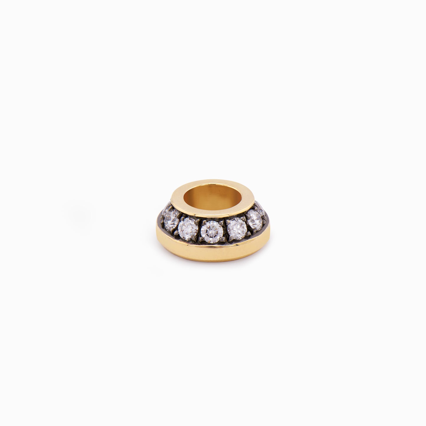 OFF-KILTER Outrageous Diamond Rondelle Pendant – Dark Mode