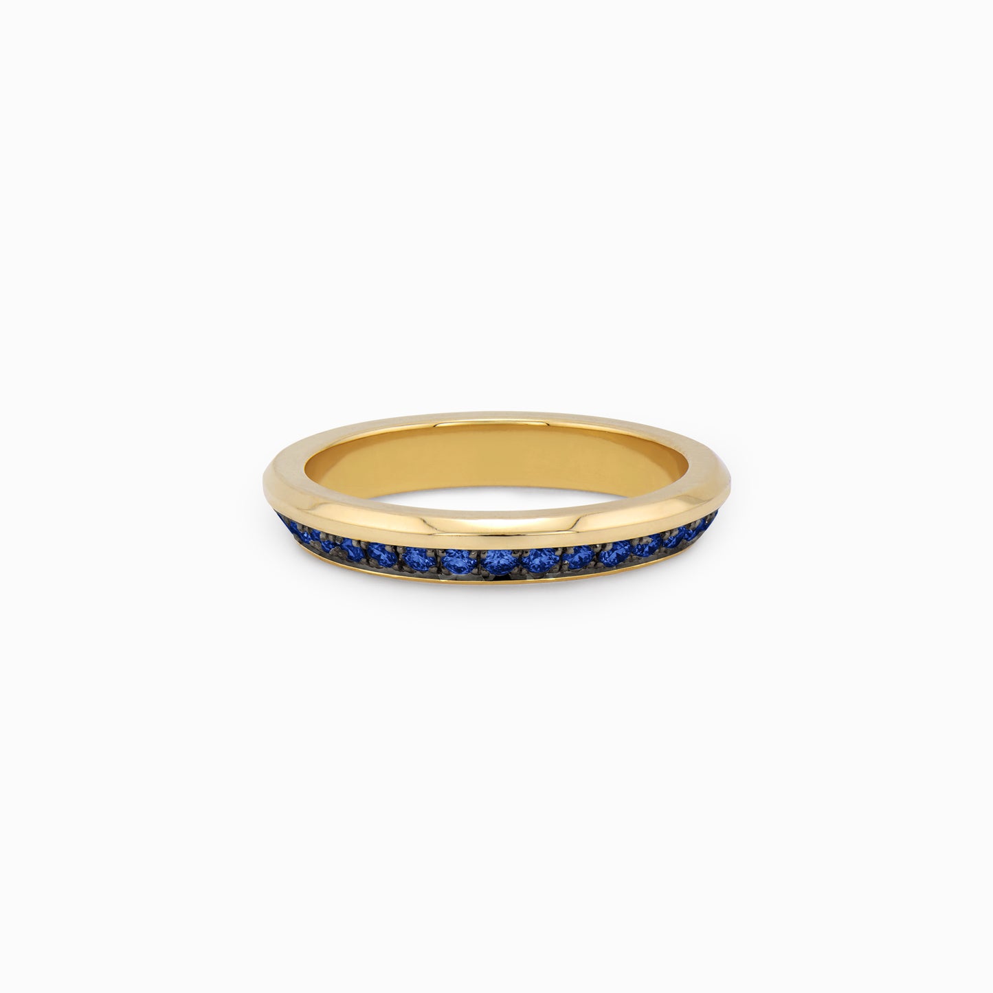 OFF-KILTER Audacious Sapphire Stacking Ring – Dark Mode