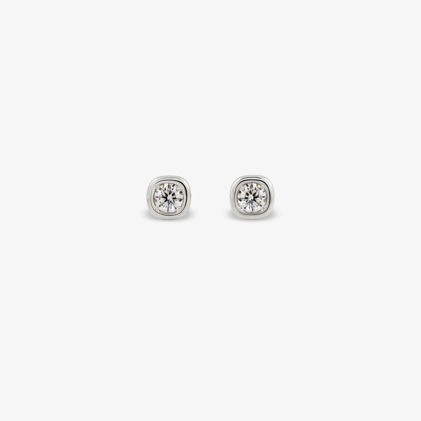 REVIVAL Canadian Diamond Stud Earrings – 0.20ctw