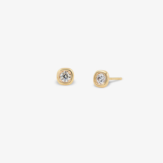 REVIVAL Canadian Diamond Stud Earrings – 0.20ctw