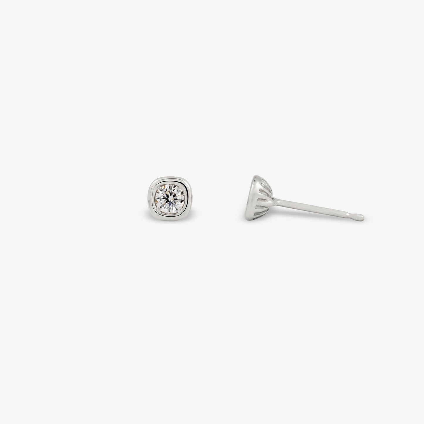 REVIVAL Canadian Diamond Stud Earrings – 0.20ctw
