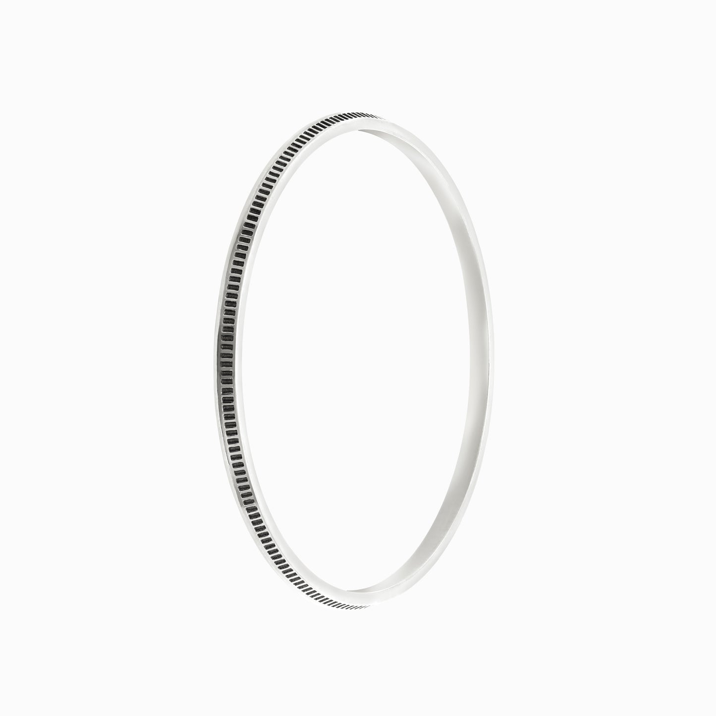 OFF-KILTER Audacious Turbine Bangle Bracelet – Silver