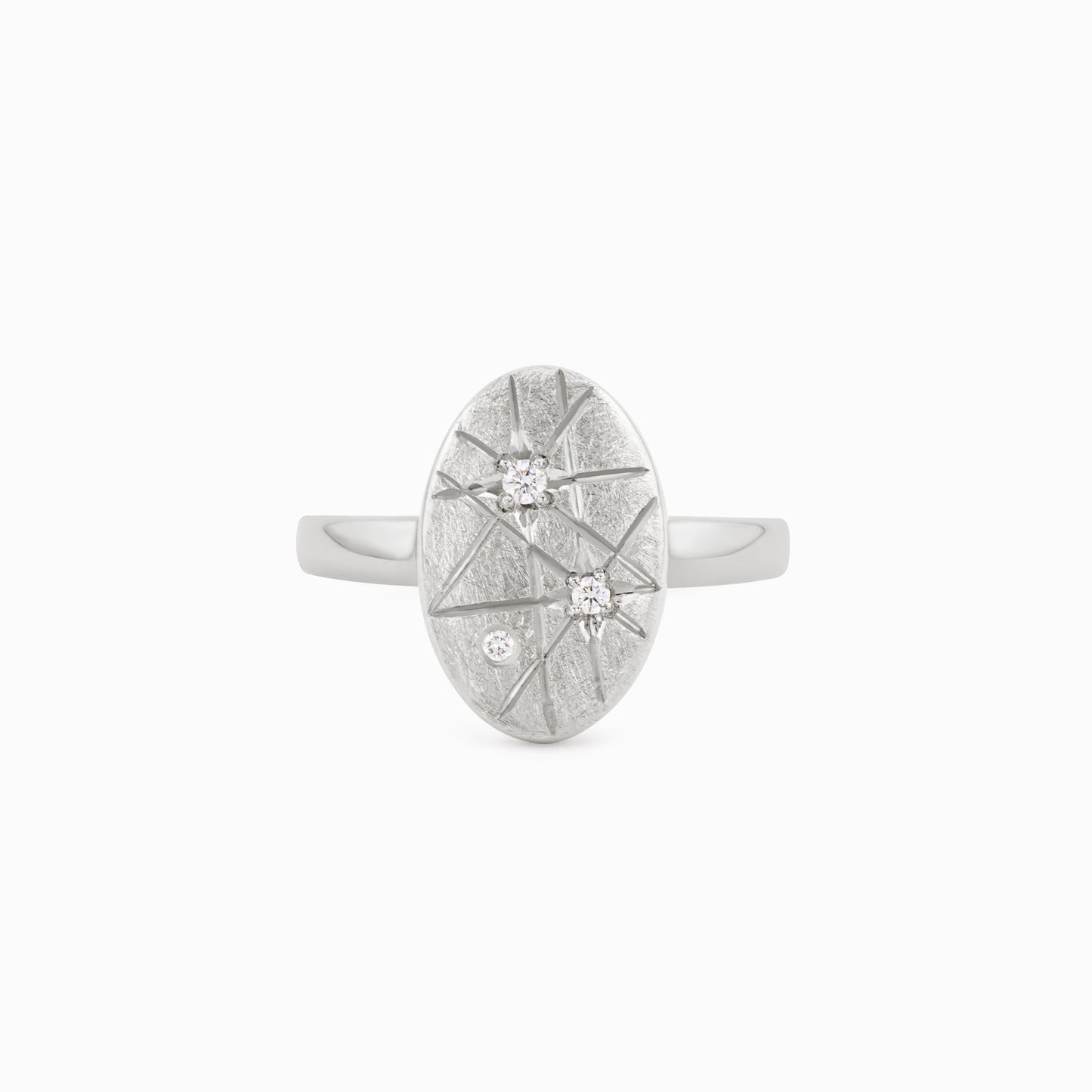 TRIUMPHANT Cheeky Diamond Ellipse Ring – Silver