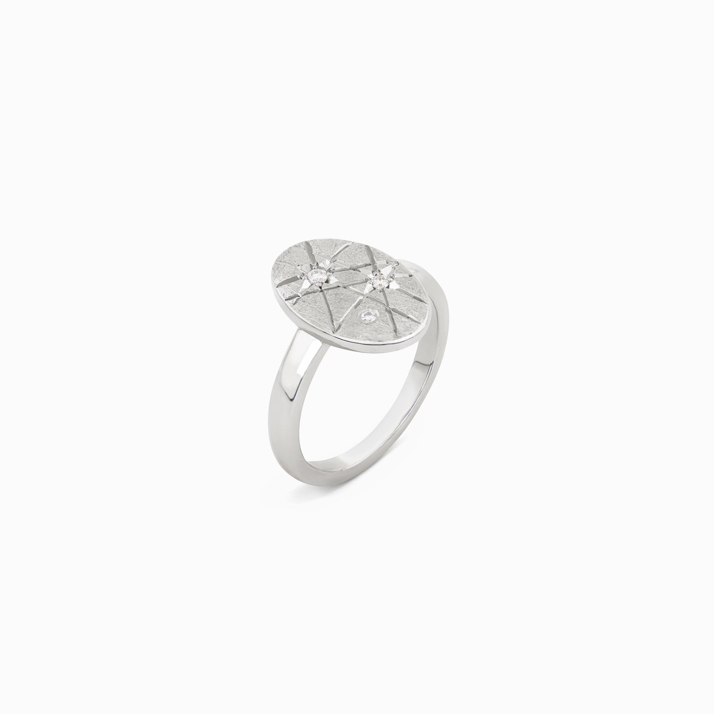 TRIUMPHANT Cheeky Diamond Ellipse Ring – Silver